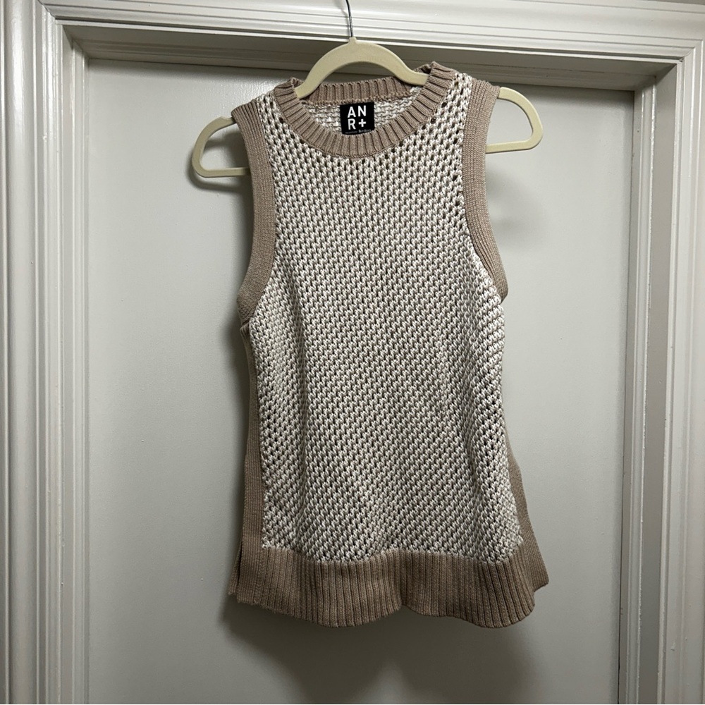 Alp N Rock Beige & Cream Textured Sleeveless Knit Top